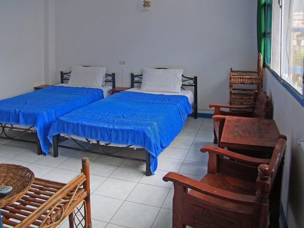 Niku Guesthouse Patong Exterior photo